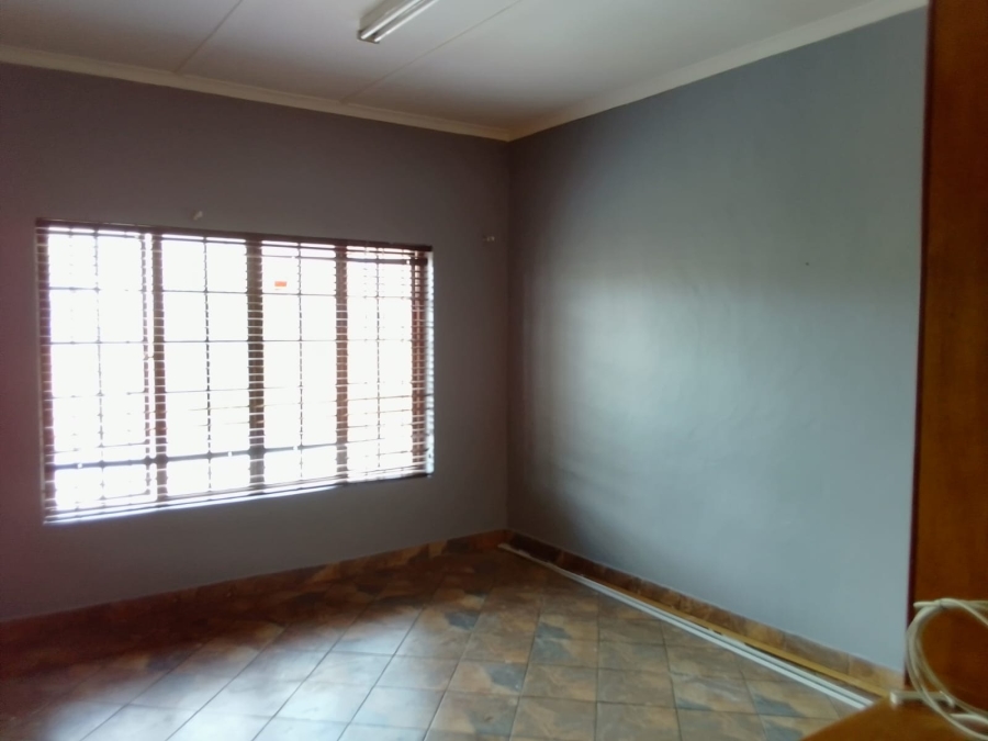1 Bedroom Property for Sale in Bodorp North West